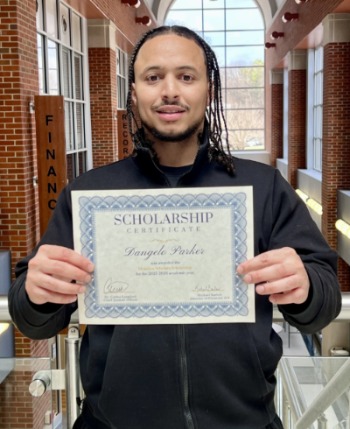 ECTC Metallica Scholar Dangelo Parker