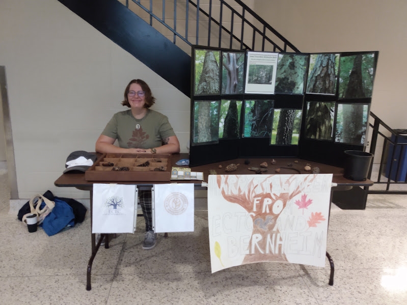 Lindsay Nason offered a discovery activity loaned from Bernheim Forest with information on trees.