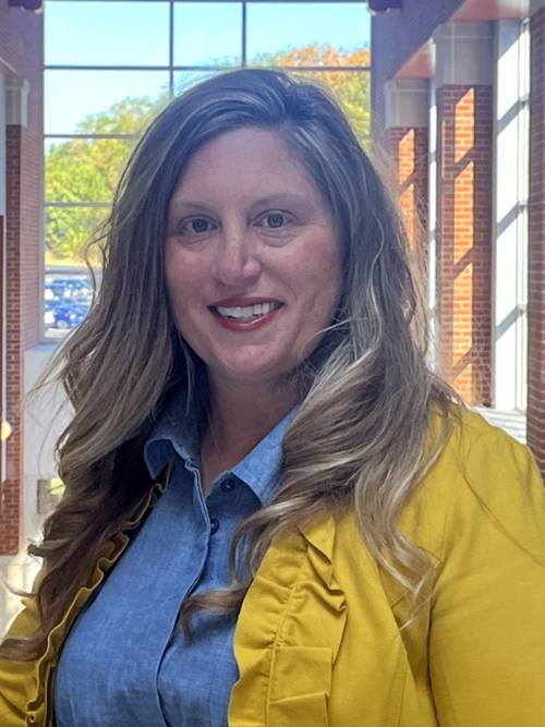 Photo of Jennifer Newton